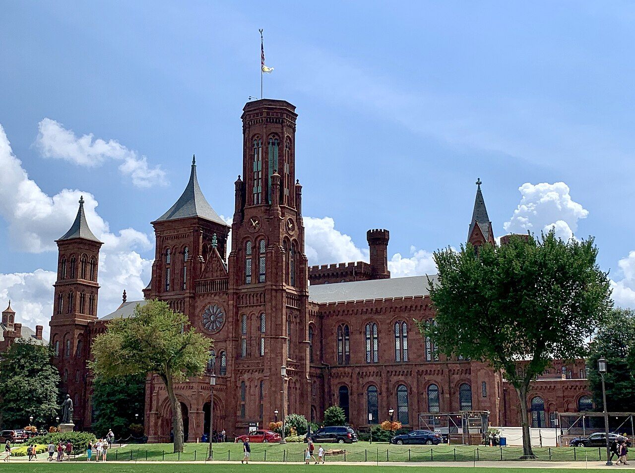 Smithsonian Castle — Washington DC